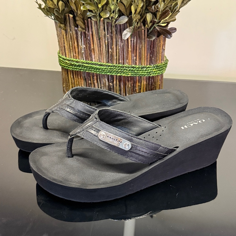 Coach Jaden Black Platform Sandals size 7.5 - Picture 3 of 12